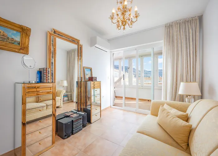 아파트 Seaview 알테아